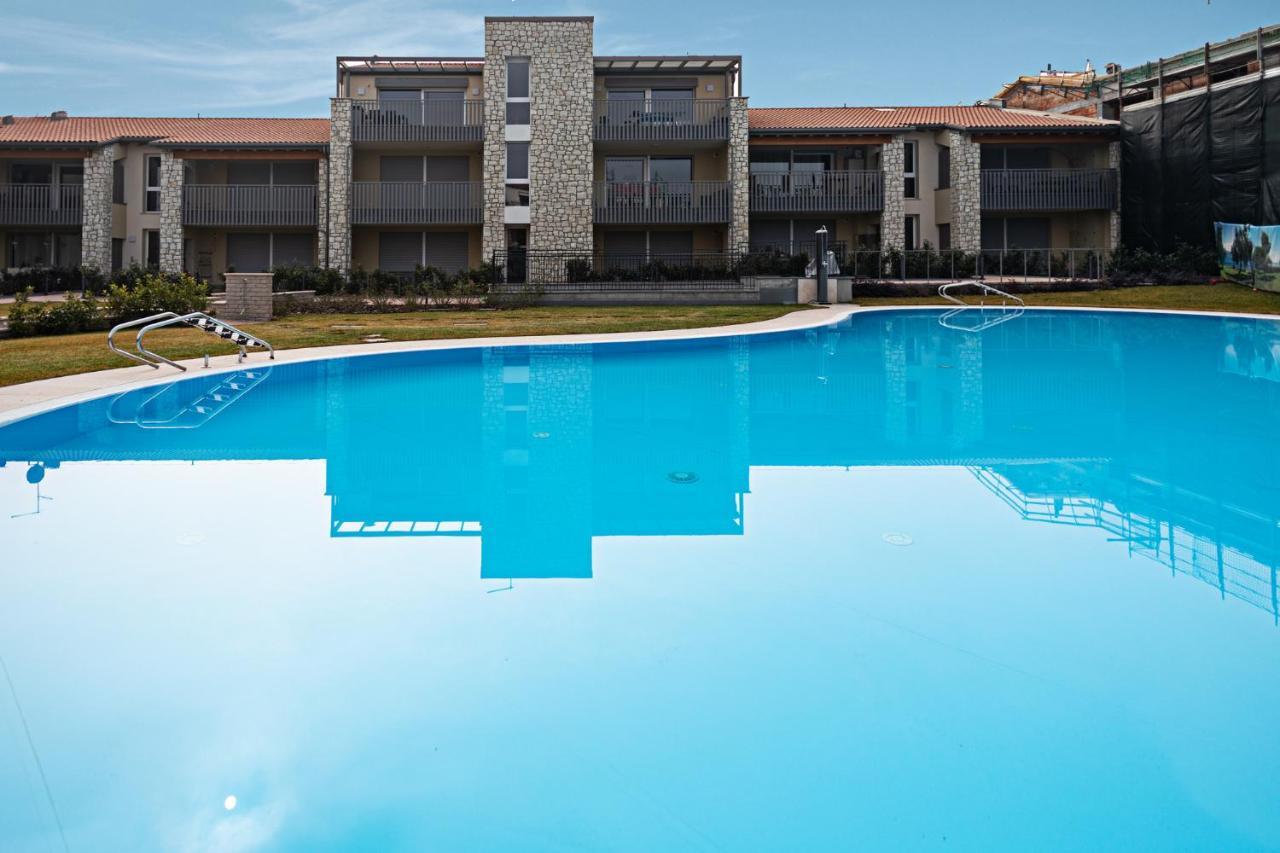 The Place - Regarda Travel Lazise Bagian luar foto