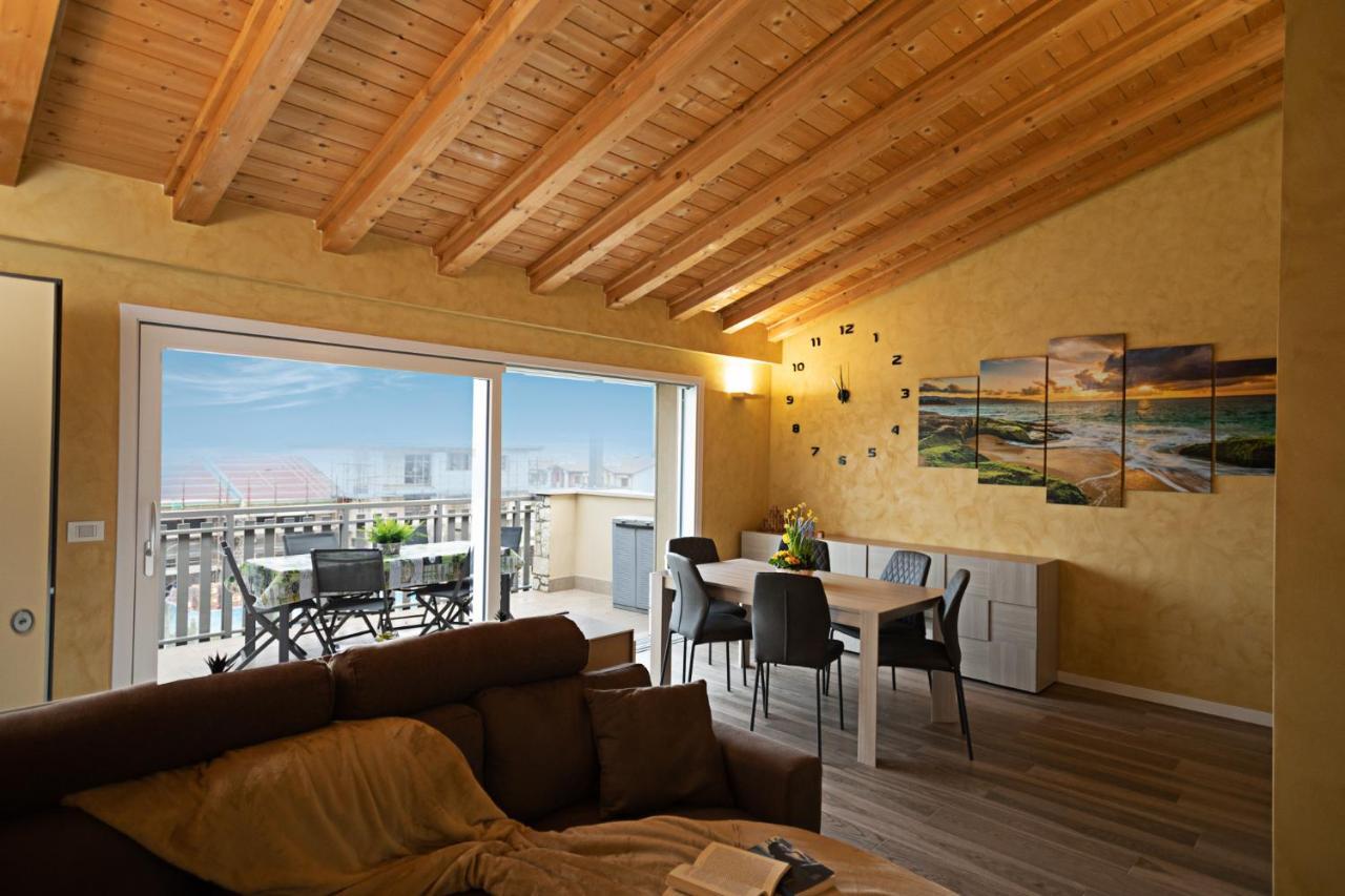 The Place - Regarda Travel Lazise Bagian luar foto